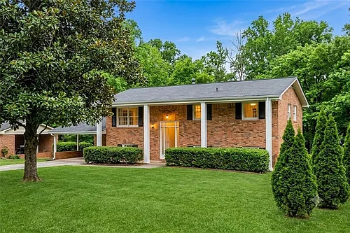 3182 Cherry Valley Dr SE Photo 1