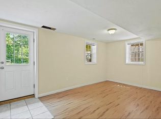 27 Pine St #2, Pepperell, MA 01463