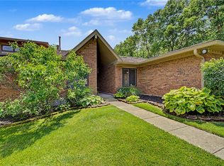 7053 Fallen Oak Trce, Dayton, OH 45459