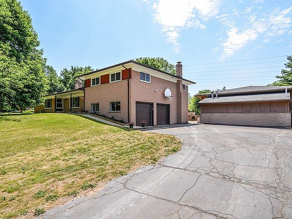 2nd image of 1100 Bandera Dr