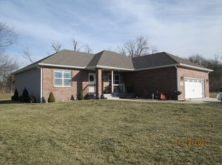 3990 E 32nd St, Sedalia, MO 65301
