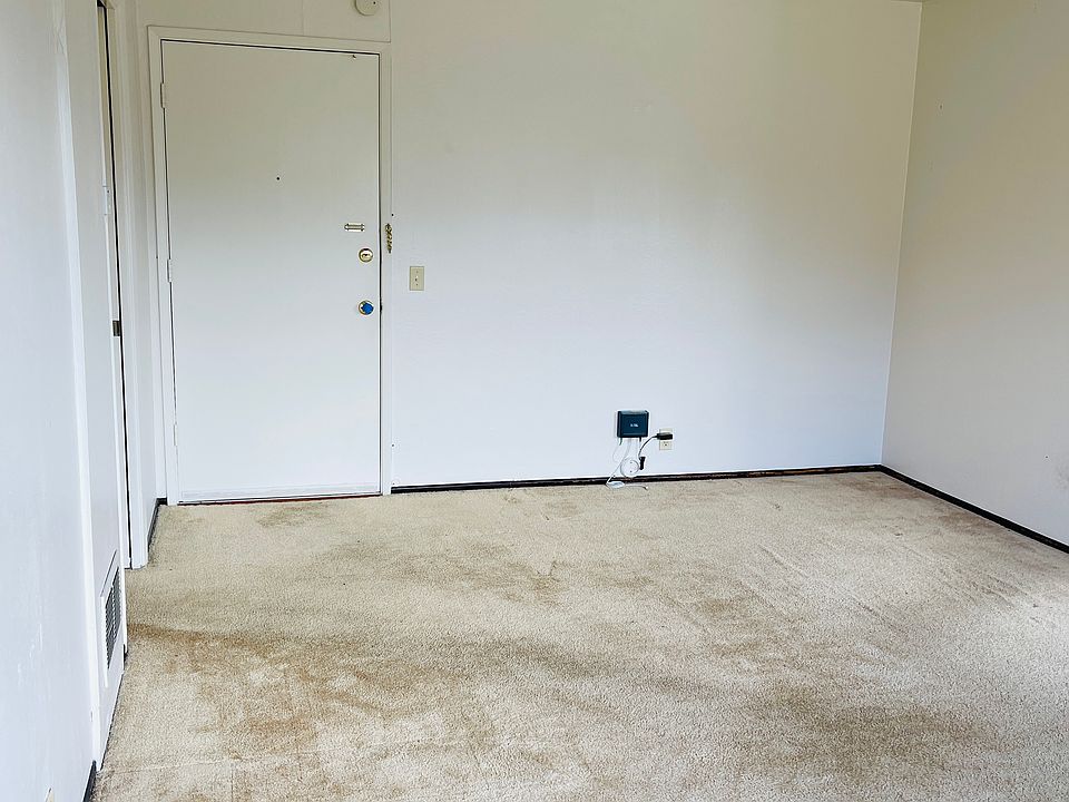 Unit with Sonic Fiber optic internet connection ready