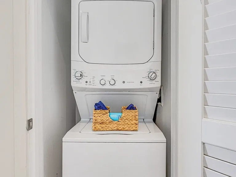 Washer/Dryer