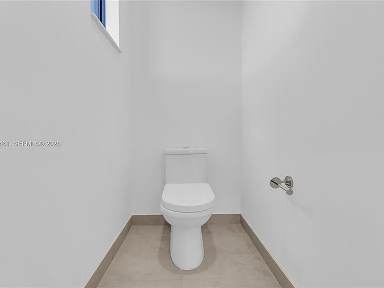 10890 Shore St — Photo 28
