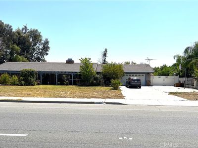 1061 N Perris Blvd, Perris, CA, 92571