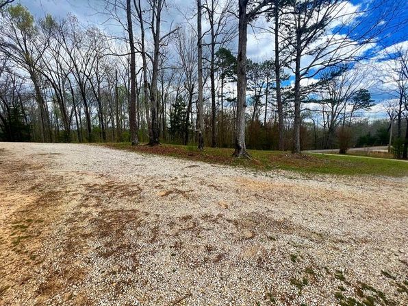 1016 County Road 243, New Albany, MS 38652