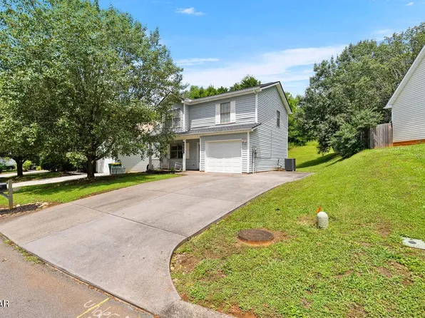 3709 Holgate Ln, Powell, TN 37849