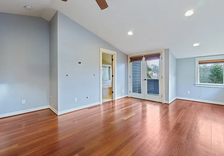 524 25th Ave S — Photo 14
