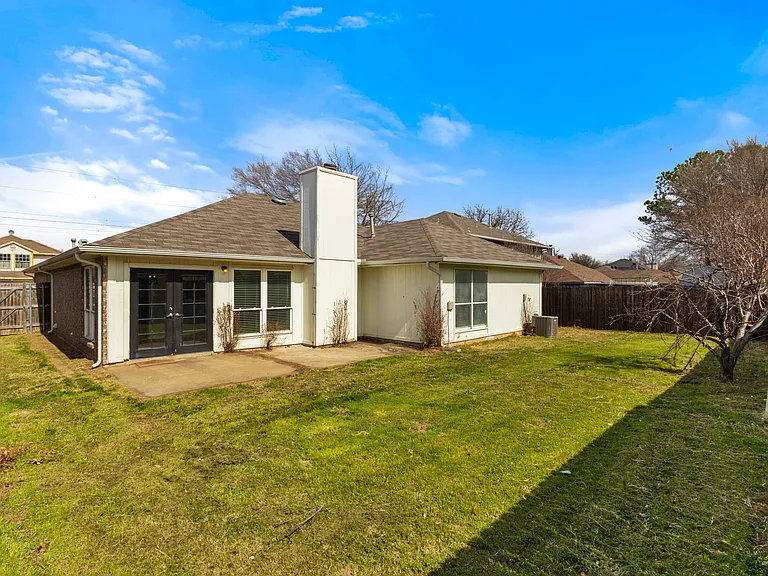 2847 Red Oak Dr — Photo 25