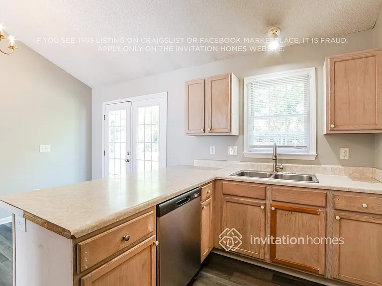 3208 Ferdilah Ln — Photo 8