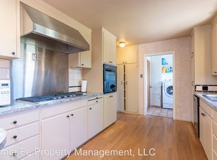 148 W Zia Rd, Santa Fe, NM 87505