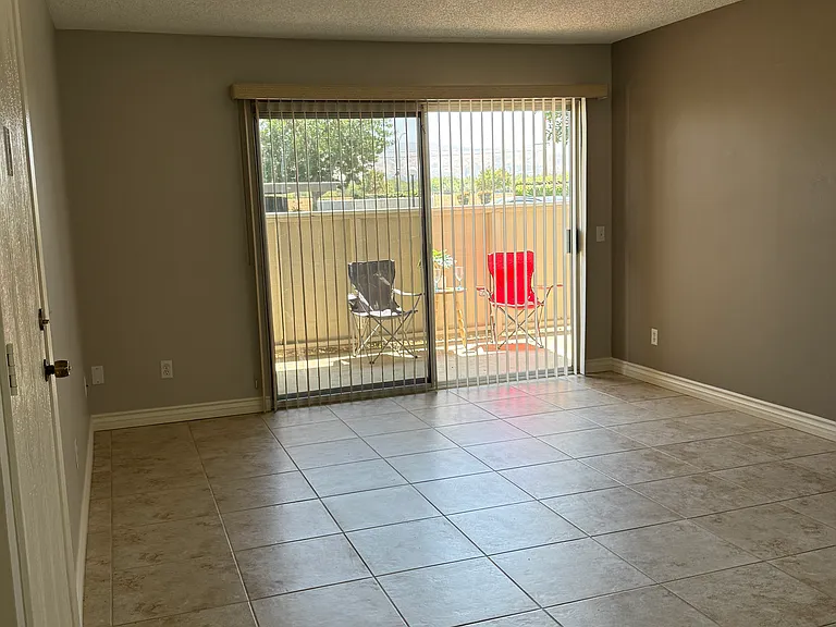 26200 Redlands Blvd #175 — Photo 4