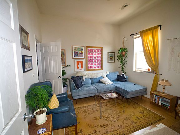 3rd image of 734 Park Rd NW APT 204