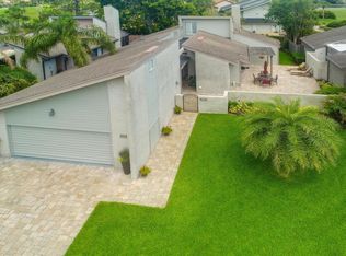 102 Lake Julia Dr N, Ponte Vedra Beach, FL 32082