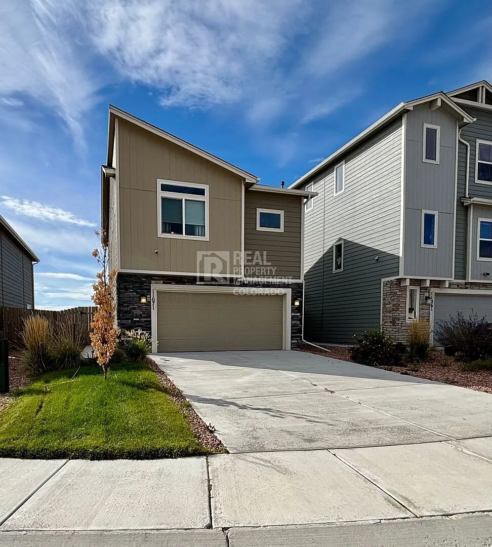 Modern Woodmen Hills Home with Pikes Peak Views — Photo 1