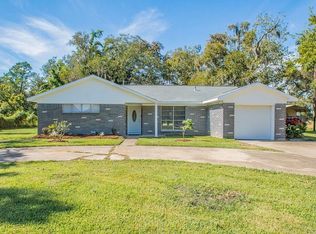 570 County Road 687, Angleton, TX 77515