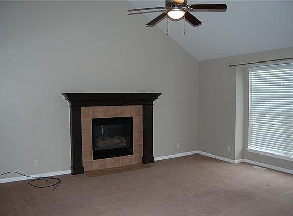 5th image of 707 Highland Dr