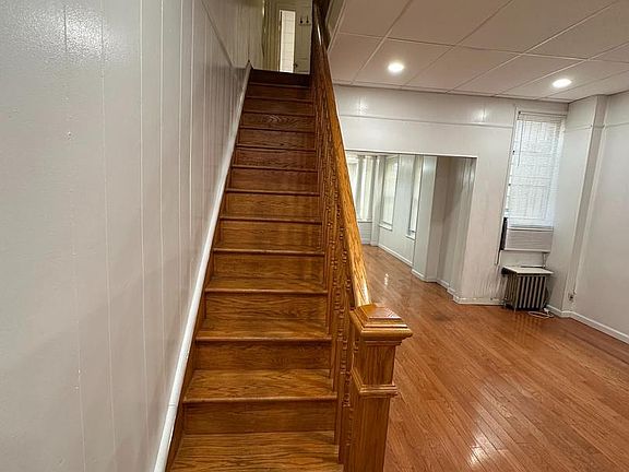 5th image of 1505 Morris St