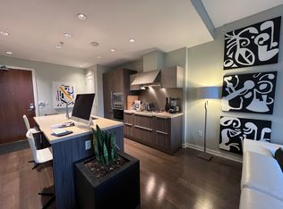 1618 Columbia St, Vancouver, BC V5Y0B6