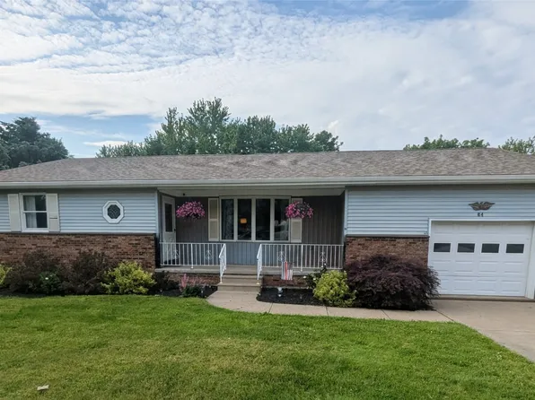 64 Bernwood Dr, North East, PA 16428