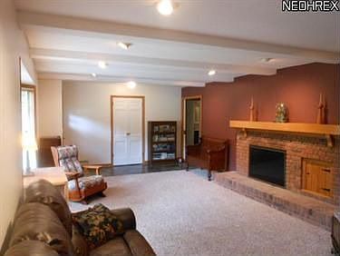 4th image of 8056 Amber Ln
