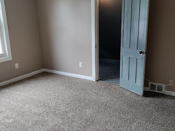 3rd image of 737 N Alvord St #2