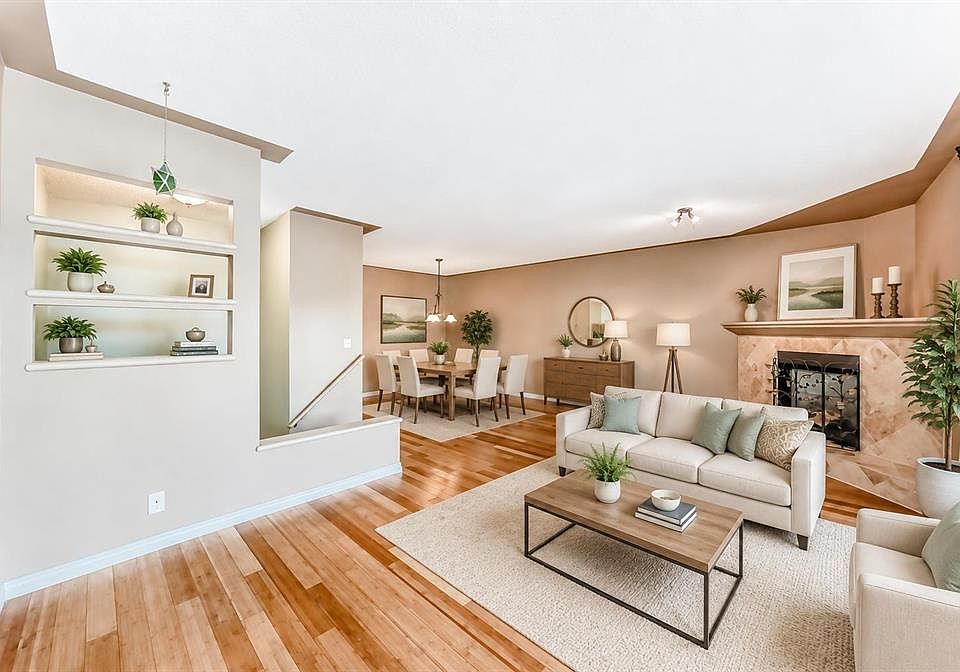 1st image of 274 W Templeview Way NE