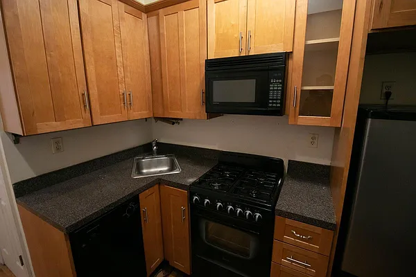 Rented by DJK Residential | media 15