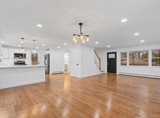 16 Cold Spring Road, Putnam Valley, NY 10579