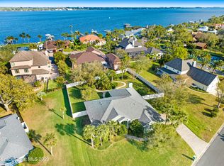 2130 River Oaks Ct, Rockledge, FL 32955