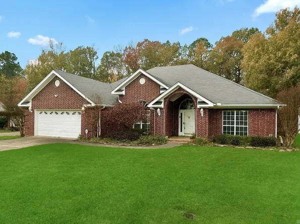 7 Blue Mountain Cv, Maumelle, AR 72113