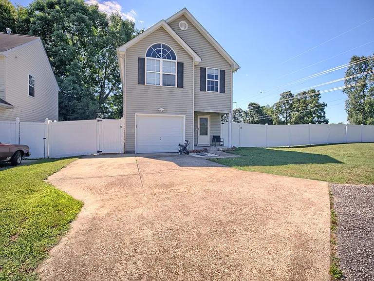 103 Mosel Ct — Photo 20