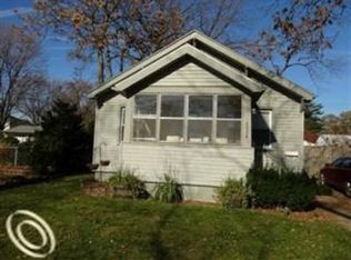 2338 Franklin Rd, Berkley, MI 48072