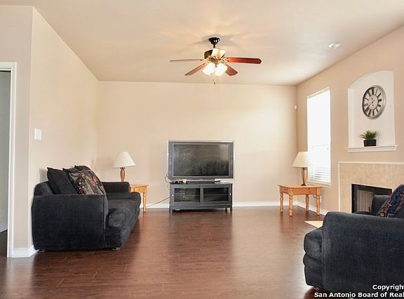 5th image of 9046 Foxgrove Way