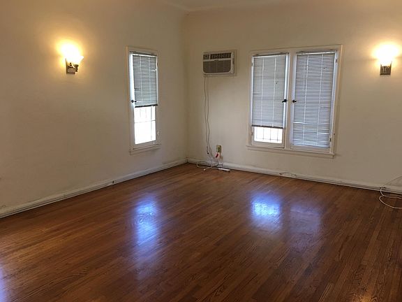 2nd image of 326 N Orange Grove Ave APT 103