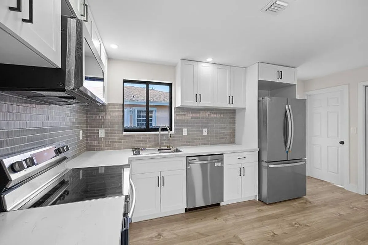 Building Photo - 1522 NW 41st St