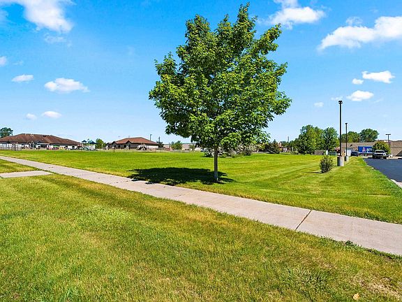 2nd image of Golden Eagle Dr