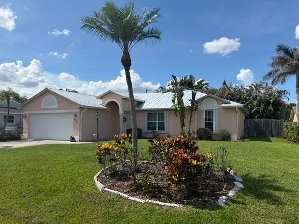 2511 SE Jason Avenue, Port St Lucie, FL 34952