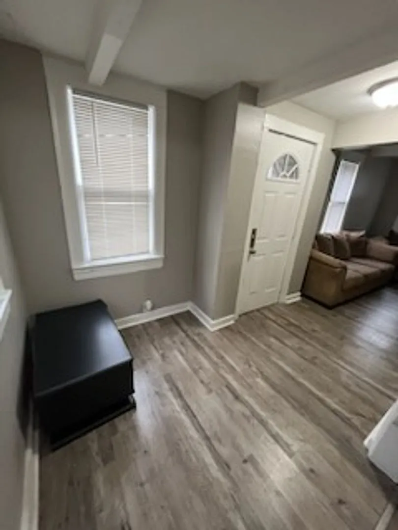 1626 N Goodman Street — Photo 3