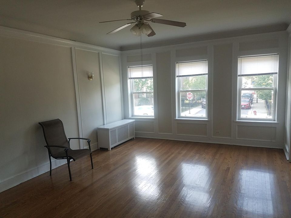 2nd image of 1131 E 45th St #2