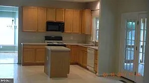 5641 Eppes Island Pl — Photo 4