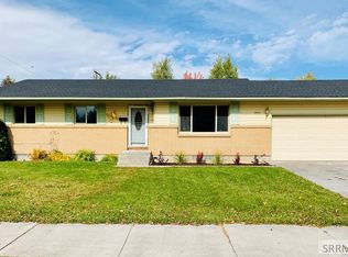 1806 Olympia Dr, Idaho Falls, ID 83402