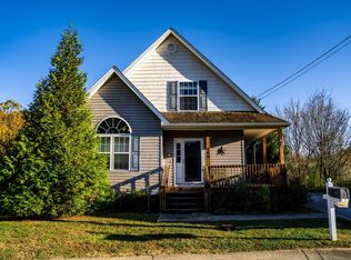 348 Preservation Cir, Johnson City, TN 37601