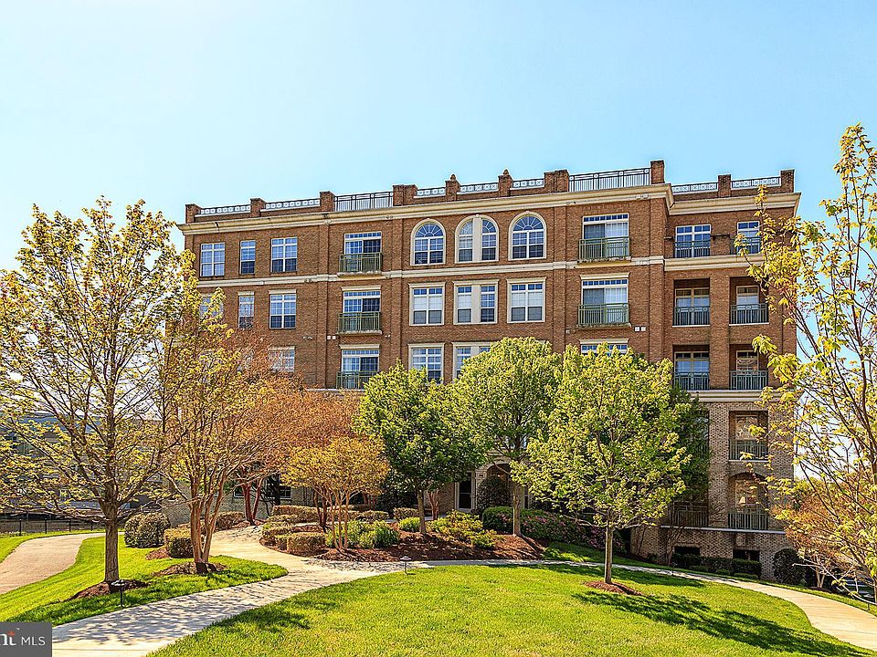 1st image of 810 Belmont Bay Dr APT 301
