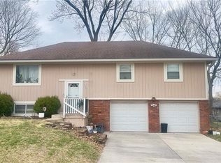 1924 SW 5th St, Blue Springs, MO 64014