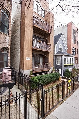1st image of 1639 N Oakley Ave #S1