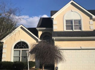 5636 Saint Andrews Dr, Westerville, OH 43082