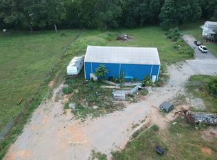 2666 Sullivan Knowles Rd, Sparta, TN 38583