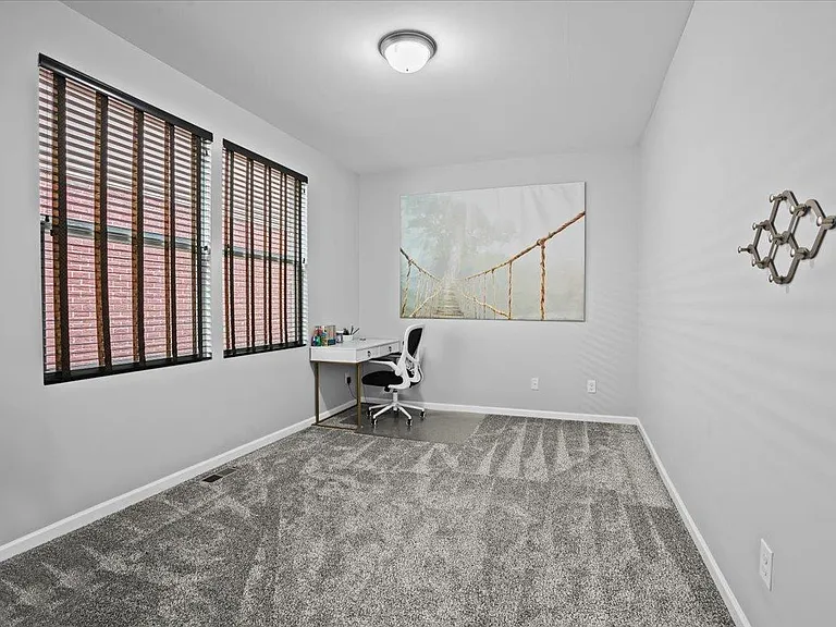 49645 Hartwick Dr — Photo 20