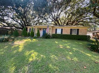 2620 Longleaf Dr, Mobile, AL 36693